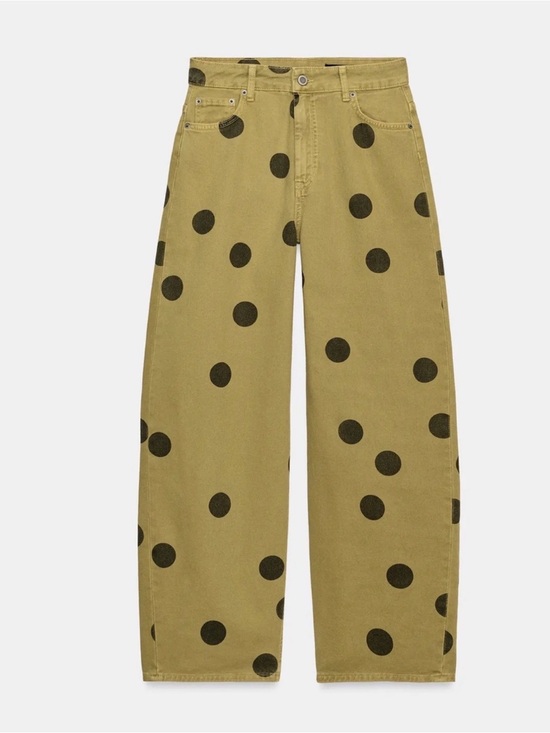 Zara Denim - Zara ZW COLLECTION MID-RISE POLKA DOT BARREL JEANS size 6